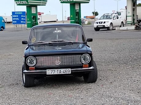 LADA (VAZ) 21011 1985