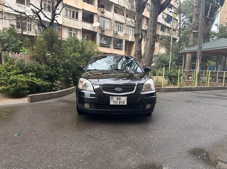 Kia Rio 2005