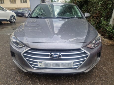 Hyundai Elantra 2018