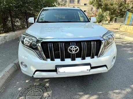 Toyota Land Cruiser Prado 2014