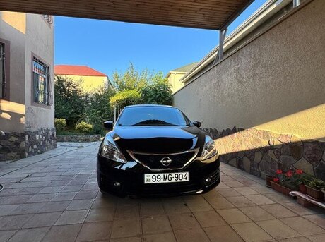 Nissan Tiida 2013