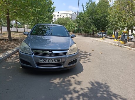 Opel Astra 2008