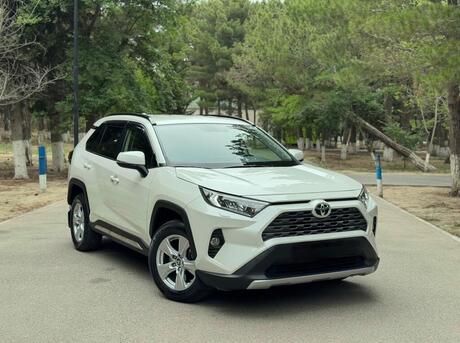 Toyota RAV4 2019