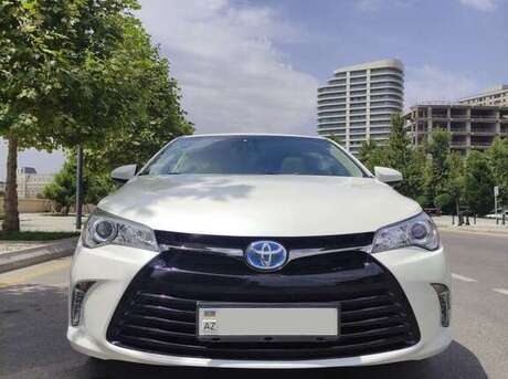Toyota Camry 2015