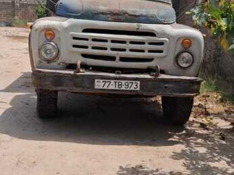 ZIL 130