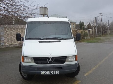 Mercedes 308 D 1997