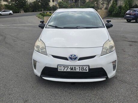 Toyota Prius 2014