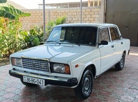 LADA (VAZ) 2107 2005