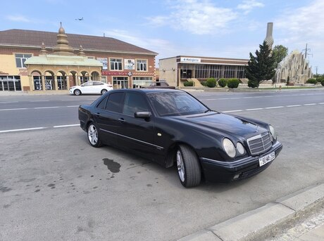 Mercedes E 200 1998
