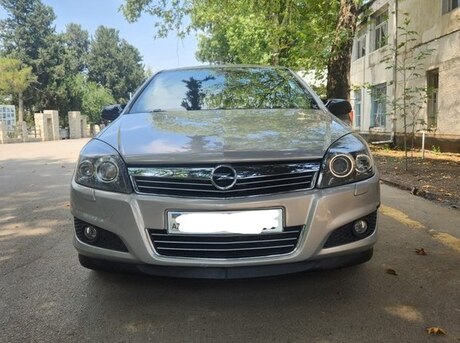 Opel Astra 2007