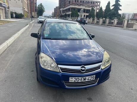 Opel Astra 2007