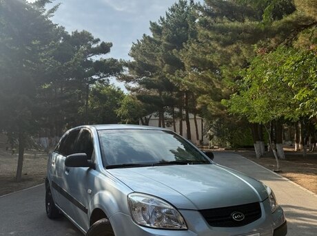 Kia Rio 2005