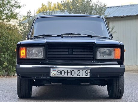 LADA (VAZ) 2107 2010