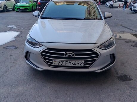 Hyundai Elantra 2017