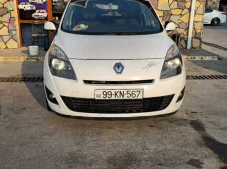 Renault Grand Scenic 2011
