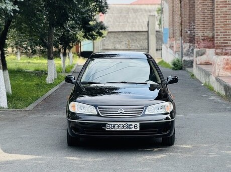 Nissan Sunny