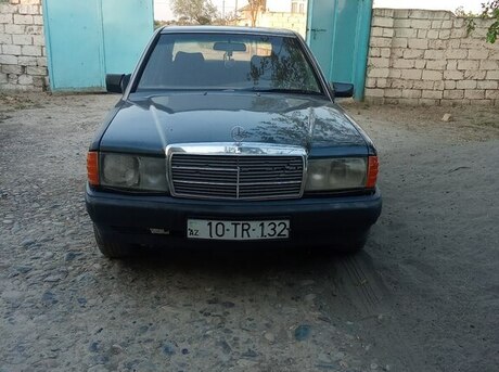 Mercedes 190 1990