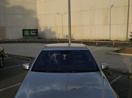 Mercedes E 250 2013