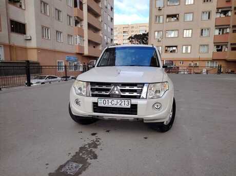Mitsubishi Pajero 2011