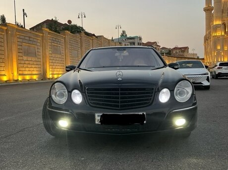 Mercedes E 200 2004