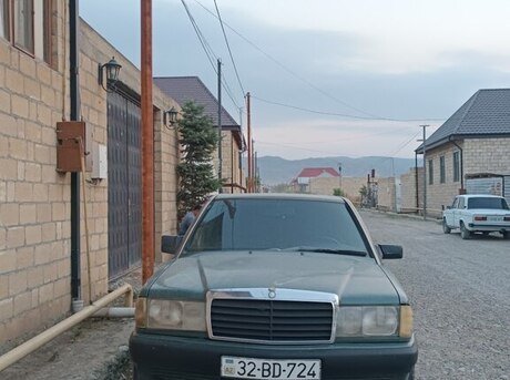 Mercedes 190