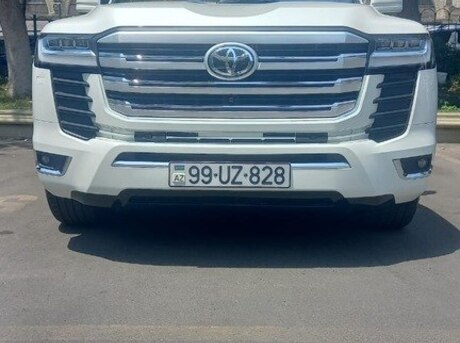 Toyota Land Cruiser 2013