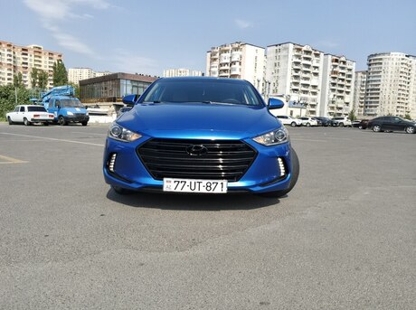 Hyundai Elantra 2017