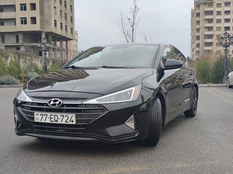 Hyundai Elantra 2020