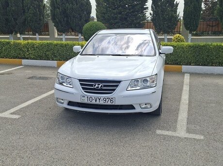 Hyundai Sonata 2009