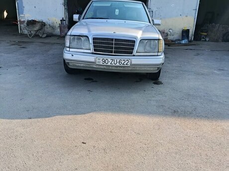 Mercedes E 250