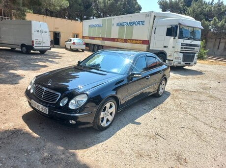 Mercedes E 320 2004