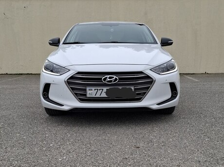Hyundai Avante 2015