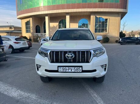 Toyota Land Cruiser Prado 2022