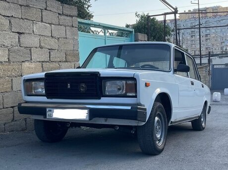 LADA (VAZ) 2107 2004