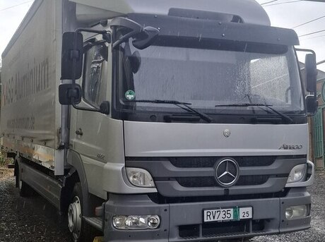 Mercedes Atego 818