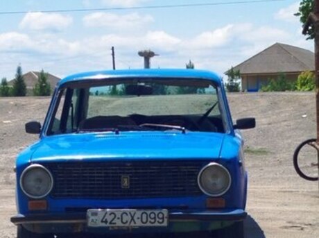 LADA (VAZ) 21011 1985