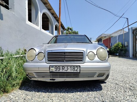 Mercedes E 200 1998