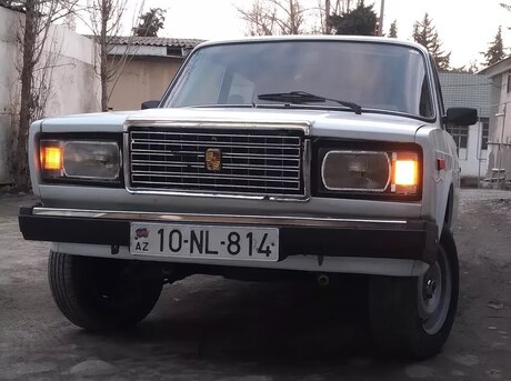 LADA (VAZ) 2107 2004
