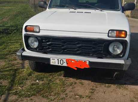 LADA (VAZ) Niva 2007