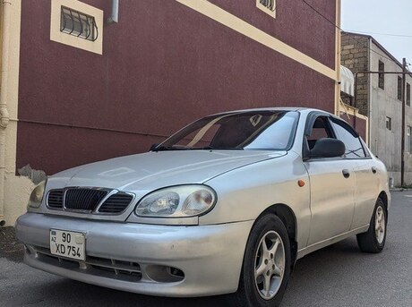 Daewoo Lanos 2010