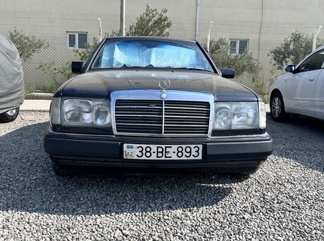Mercedes E 250 1990