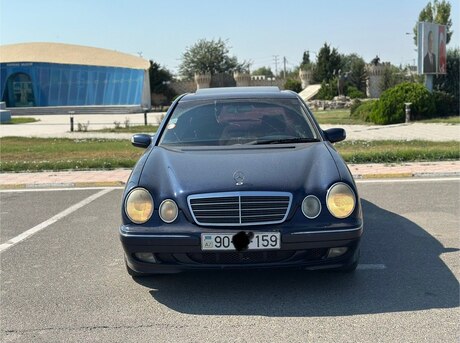 Mercedes E 240 2000