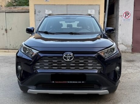 Toyota RAV4 2021