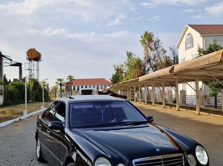 Mercedes E 280 2000