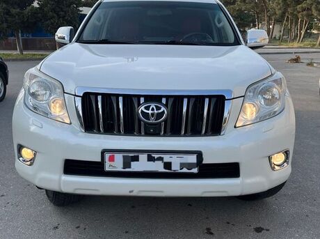 Toyota Land Cruiser Prado 2013
