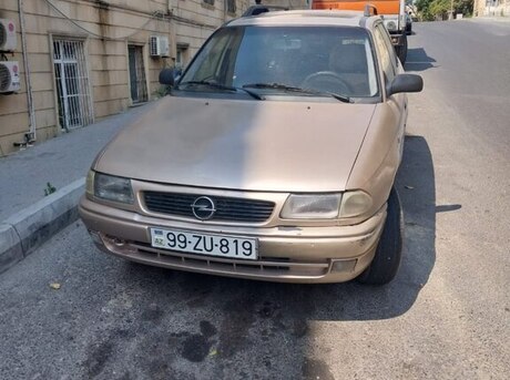 Opel Astra 1996