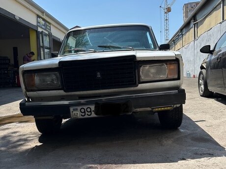 LADA (VAZ) 2107 1999