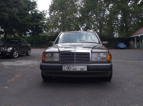 Mercedes E 200 1993