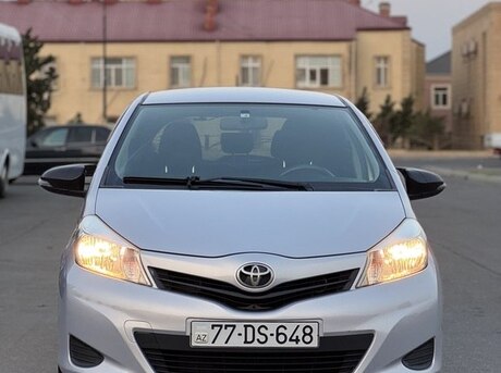 Toyota Vitz 2012