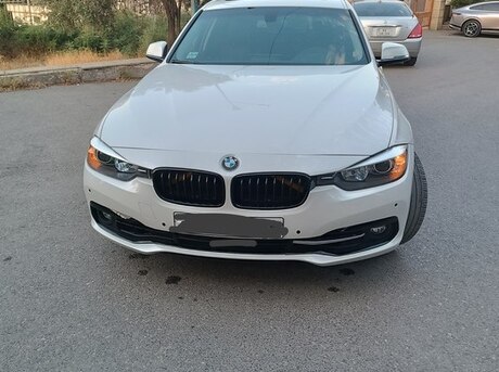 BMW 320 2017